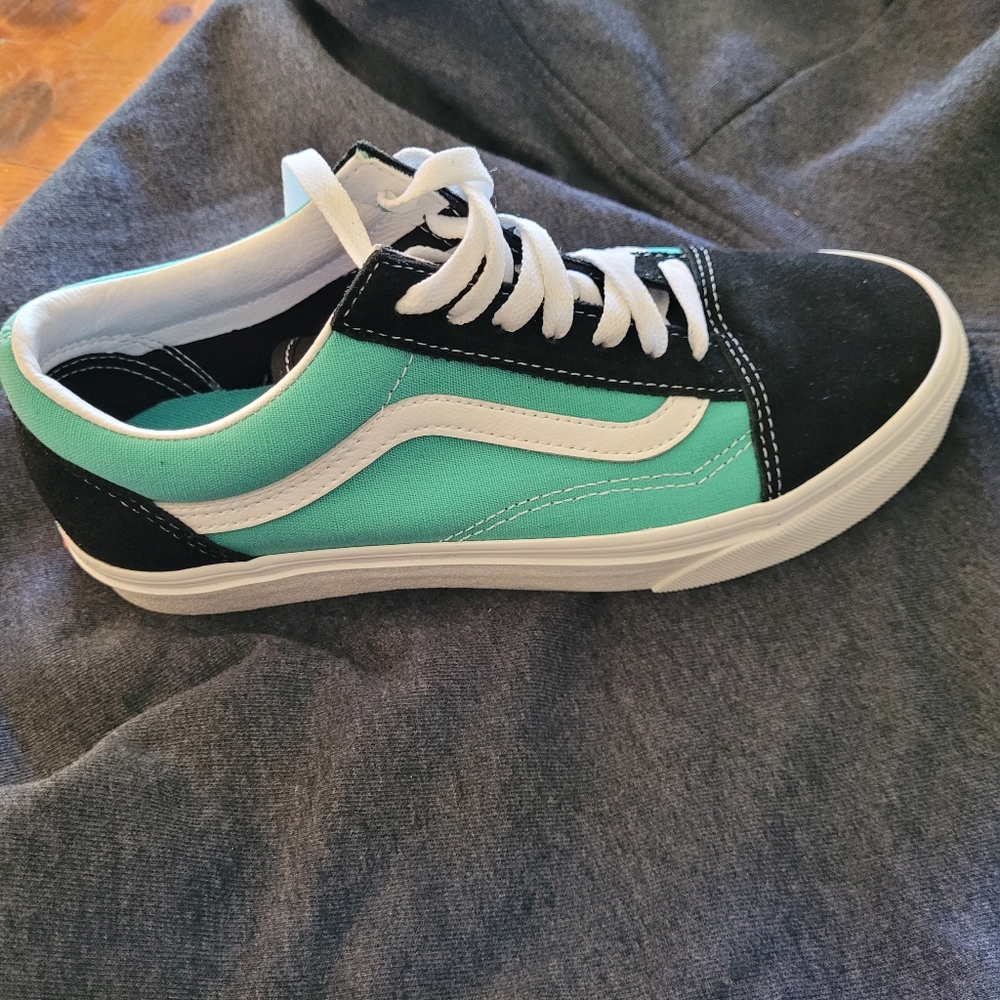 Vans boys NEW